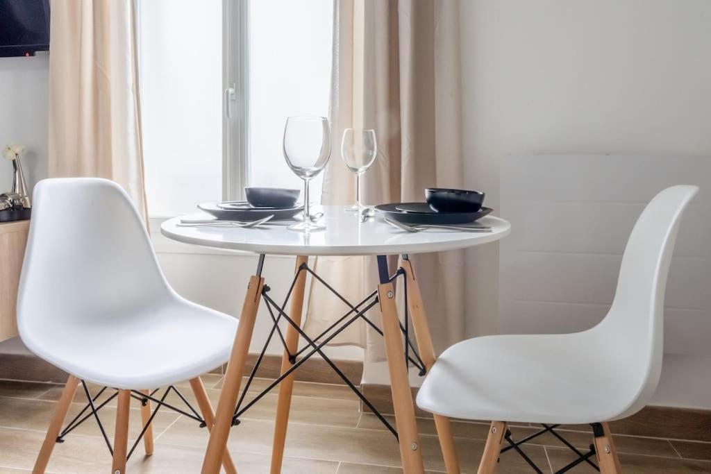 Appartement Cosy 30 M² Proche Rer B - 4 Min A Pied Aulnay-sous-Bois Exterior photo